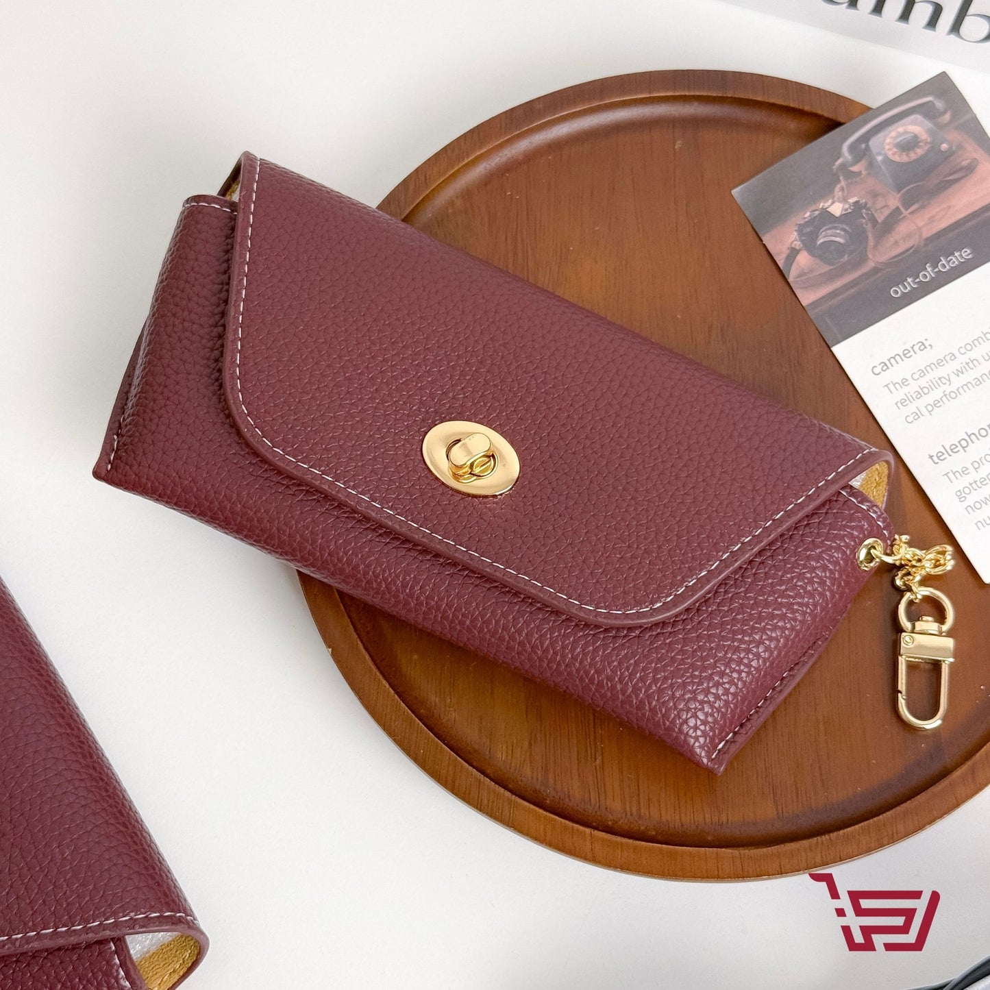 حافظة نظارات جلد