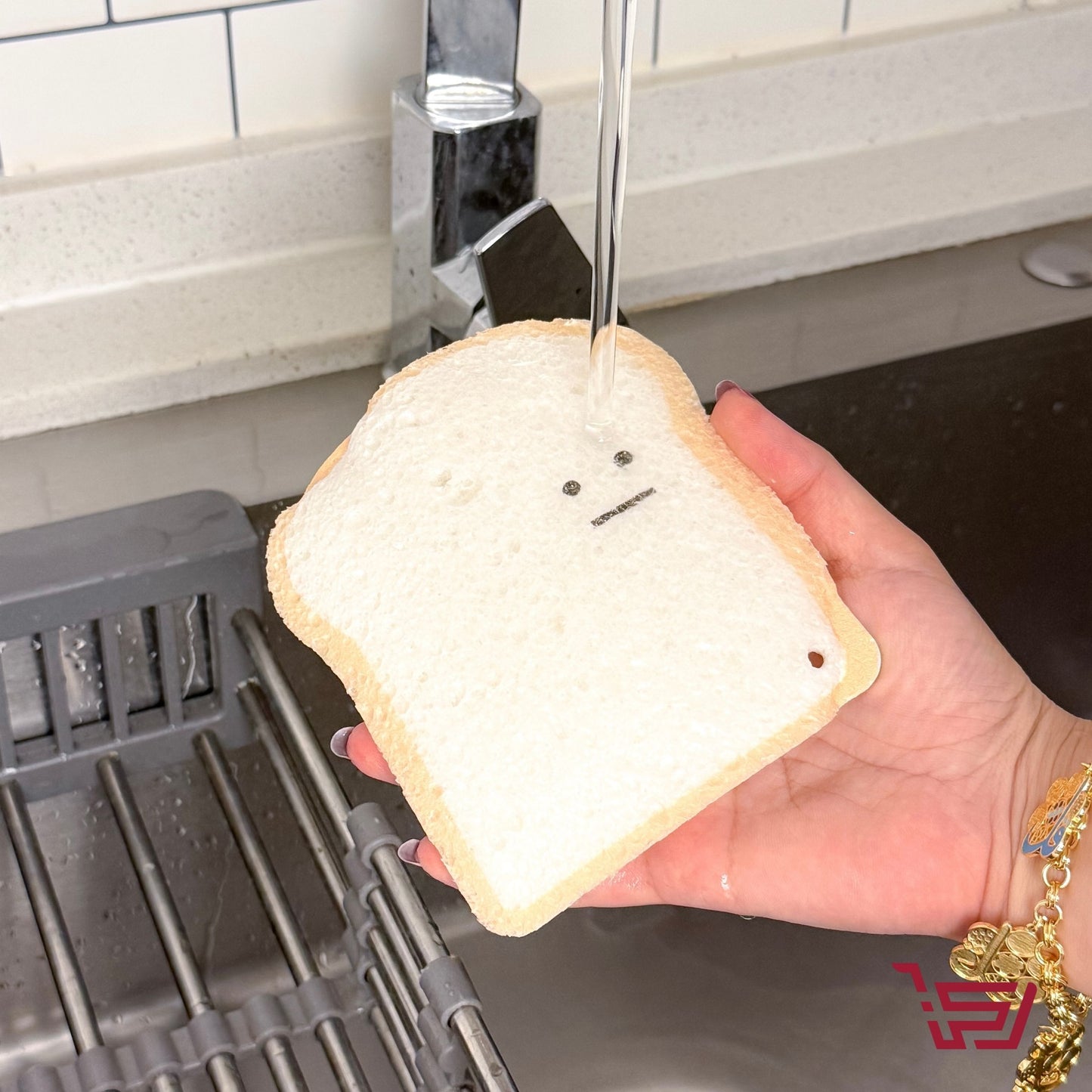 اسفنجة غسيل الصحون توست صغير