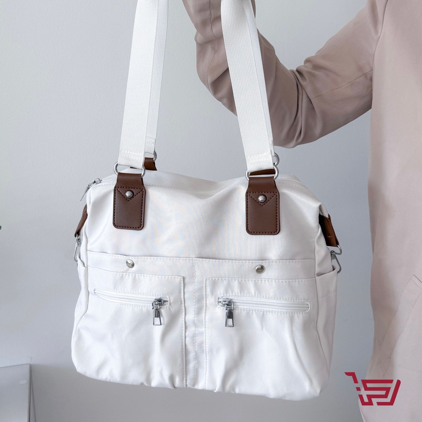 توت باك كانفس بتقسيمات عديدة