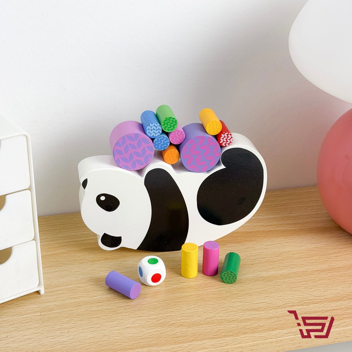 لعبة توازن على شكل باندا