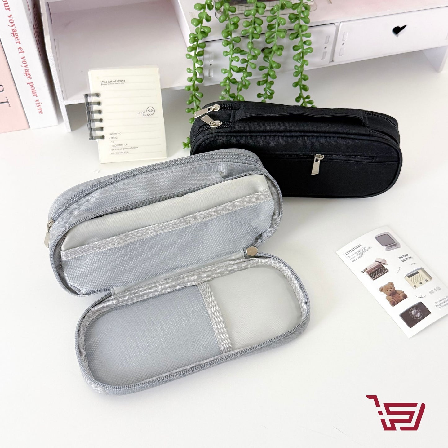 محفظة اقلام ضد الماء بتقسيمات عديدة