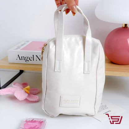 حقيبة كوزمتك جلد بتقسيمات عديدة