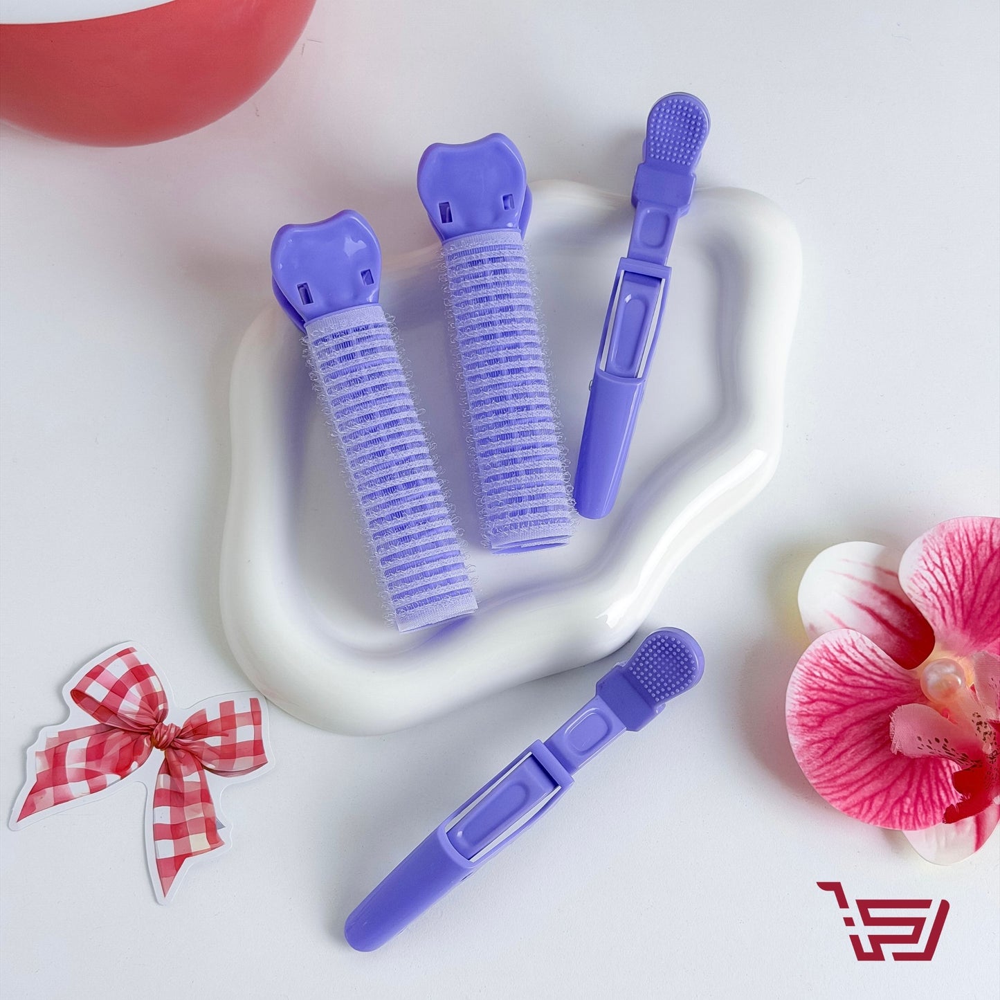 رولات شعر مع ملقط