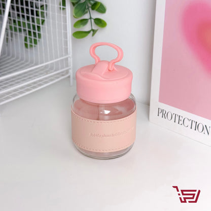 كوب زجاجي صغير