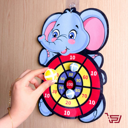 لعبة رمي الكرات اللاصقة