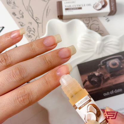 زيت جوز الهند للعناية بحافات الاظافر