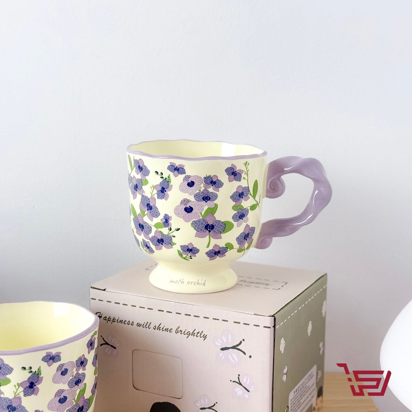 كوب سيراميك بطبعات الورد