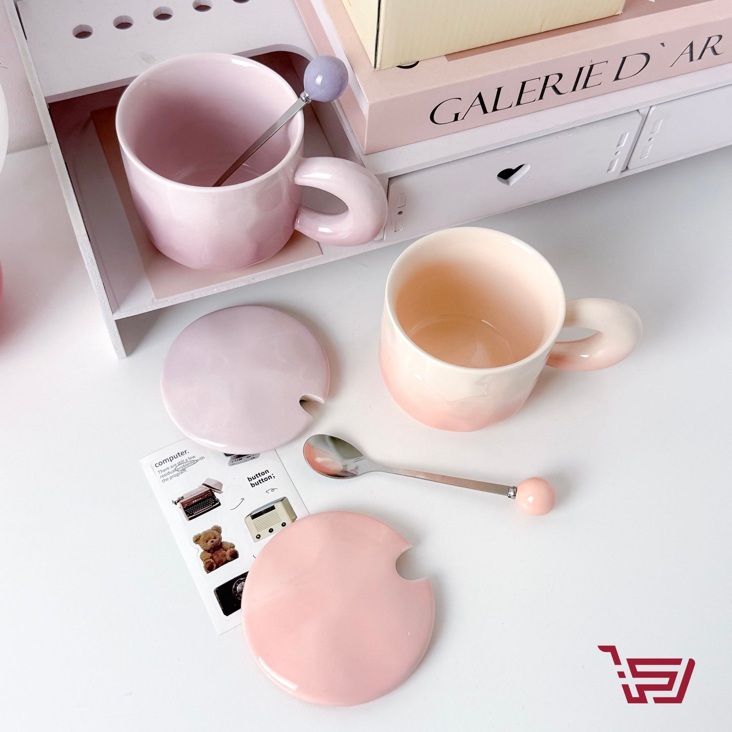 كوب سيراميك مع  غطاء وملعقة