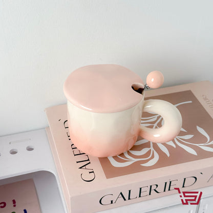 كوب سيراميك مع  غطاء وملعقة