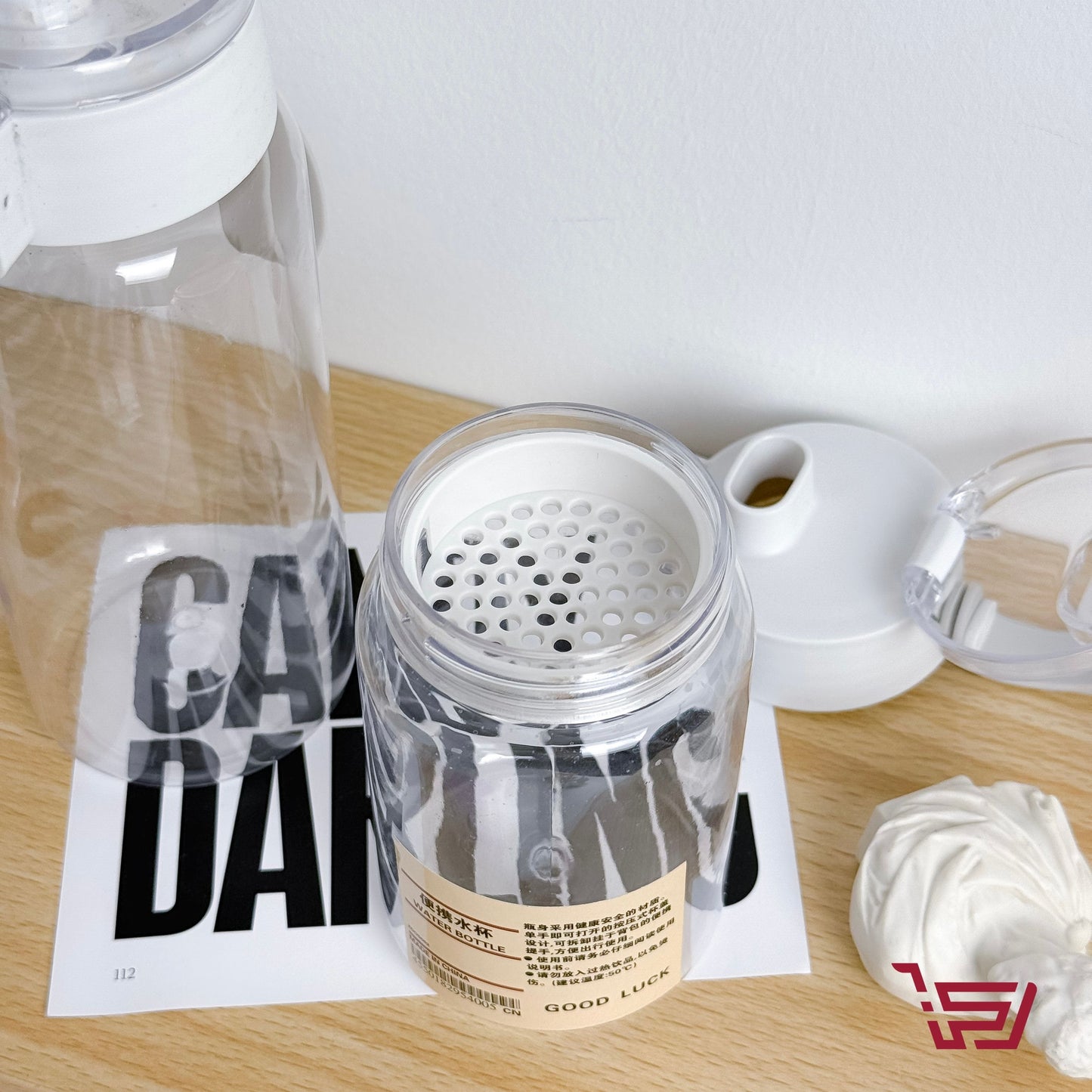 مطارة مياه بلاستك بأحجام مختلفة