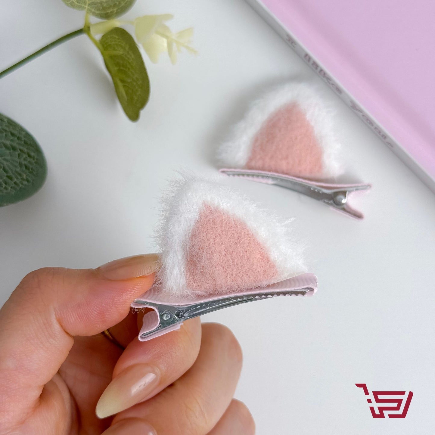 قراصة شعر للأطفال قطة