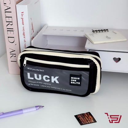 محفظة اقلام Luck