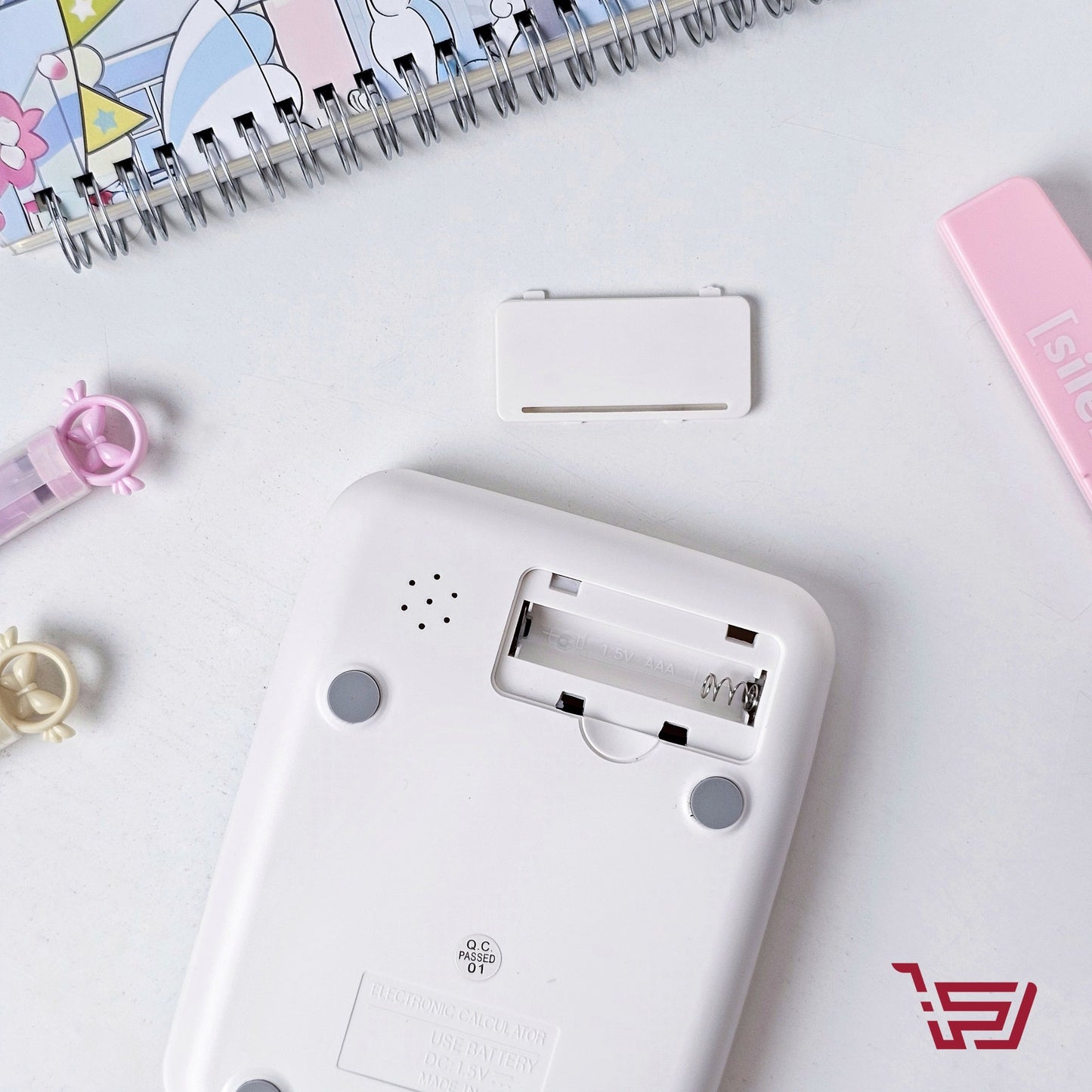 الة حاسبة بشاشة كبيرة