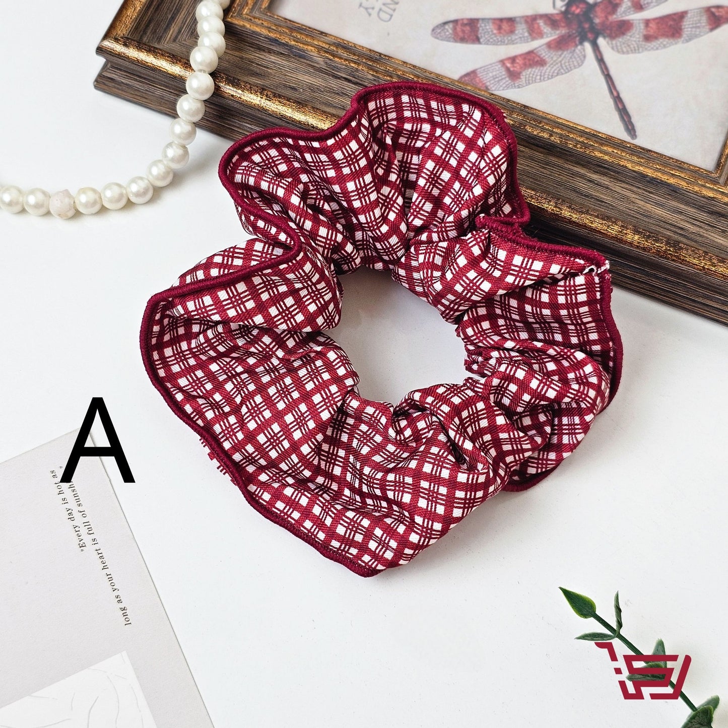 كيترات شعر بطبعات متعددة