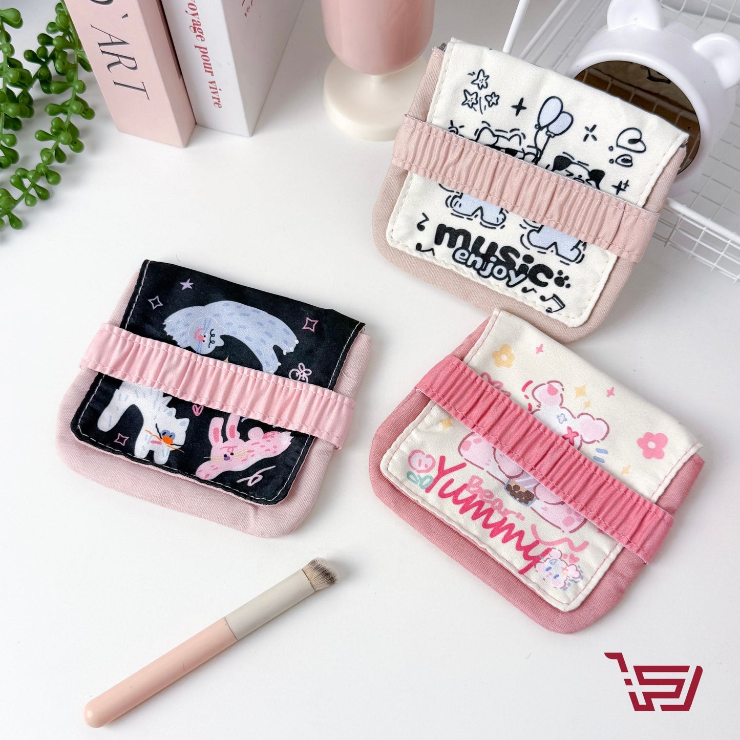 محفظة قماش صغيرة