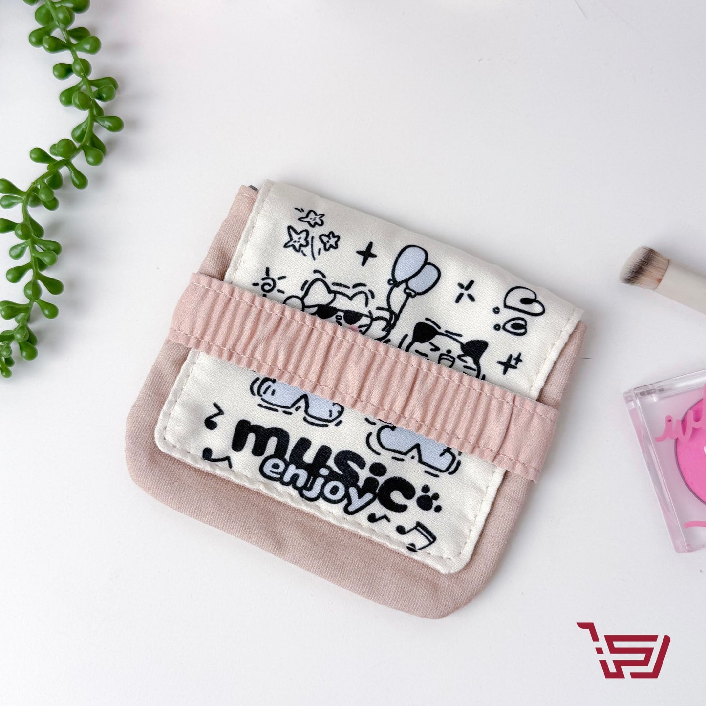 محفظة قماش صغيرة