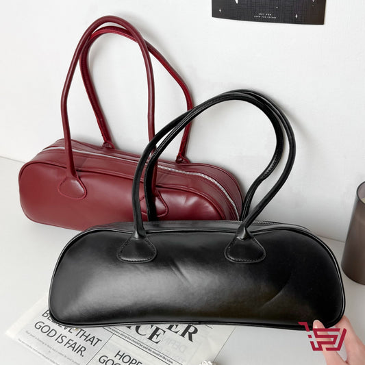 حقيبة كتف جلد