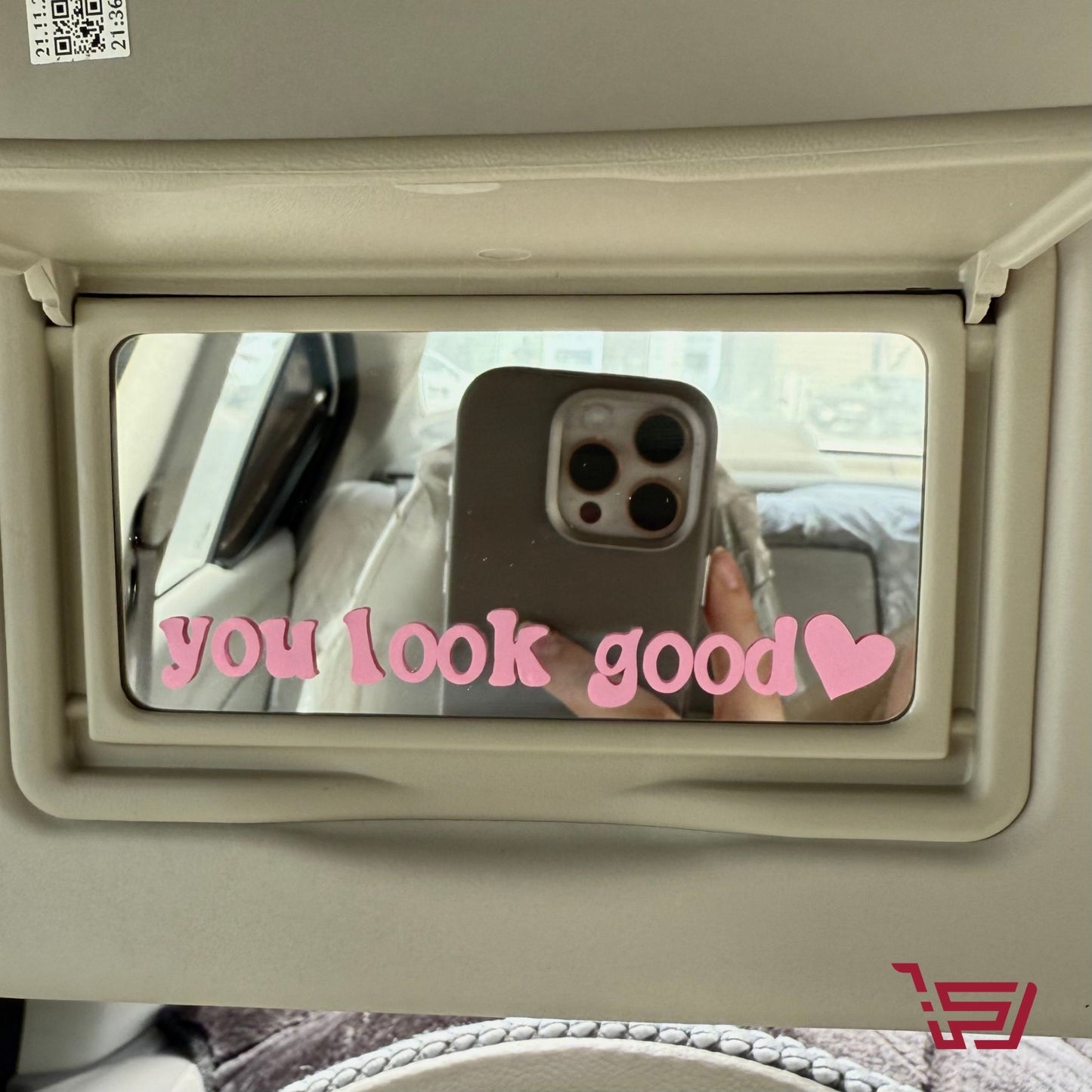 ستيكر مرايا للسيارة