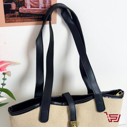 توت باك قماش كبيرة