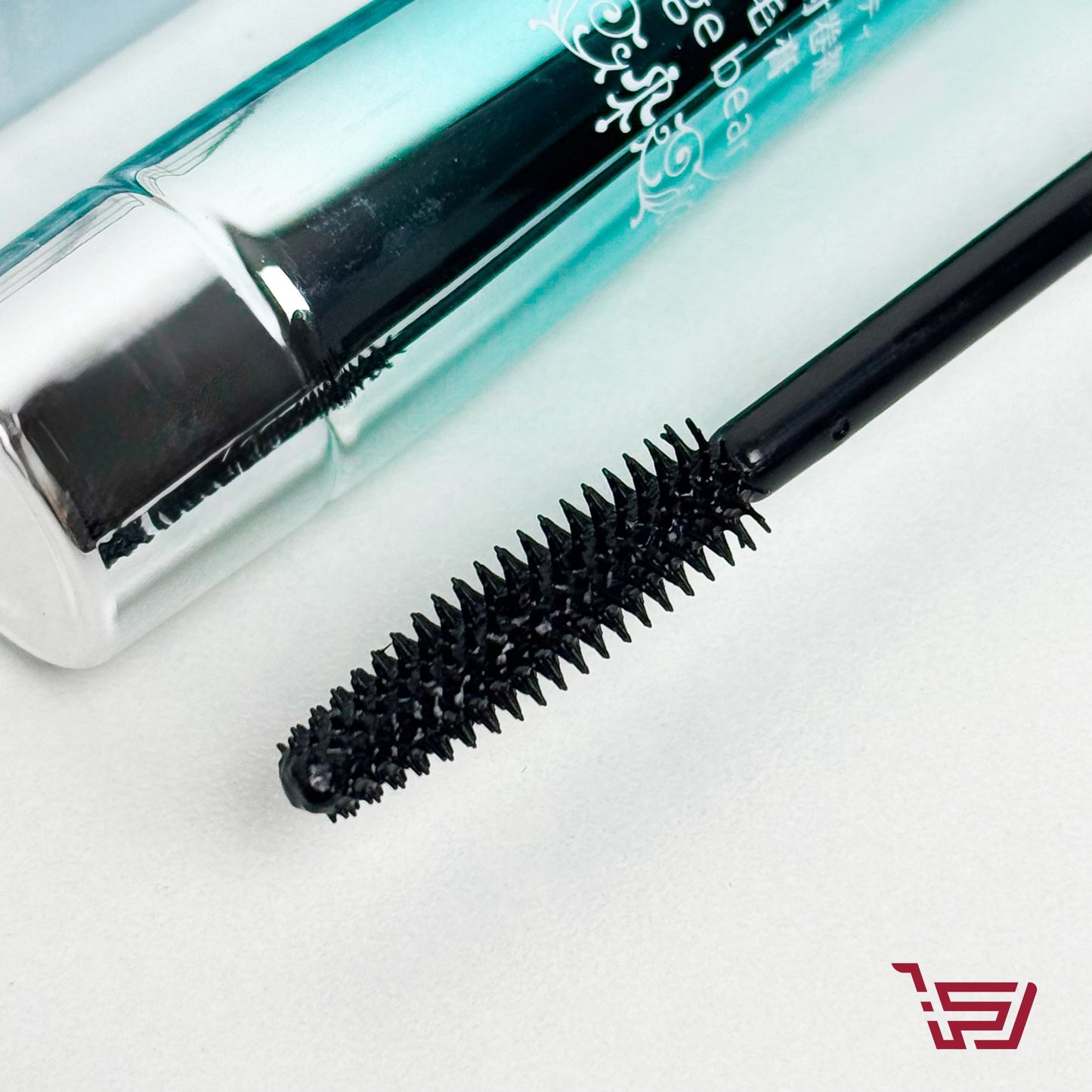 مسكارة رموش المقاومة للماء