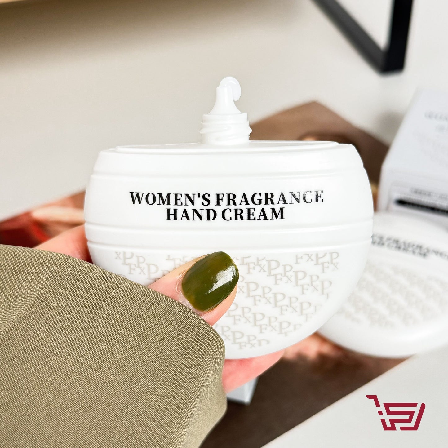 كريم ترطيب اليدين