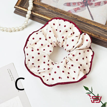 كيترات شعر بطبعات متعددة