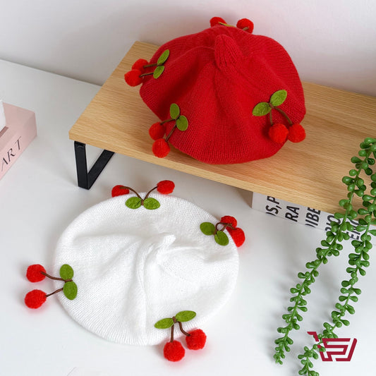 قبعة اطفال الكرز