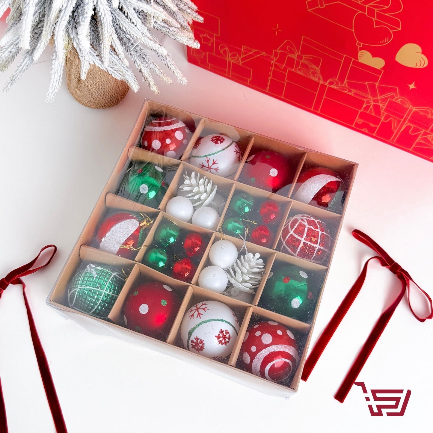 زينة شجرة الكريسماس