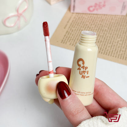 Lip gloss ملمع شفاه