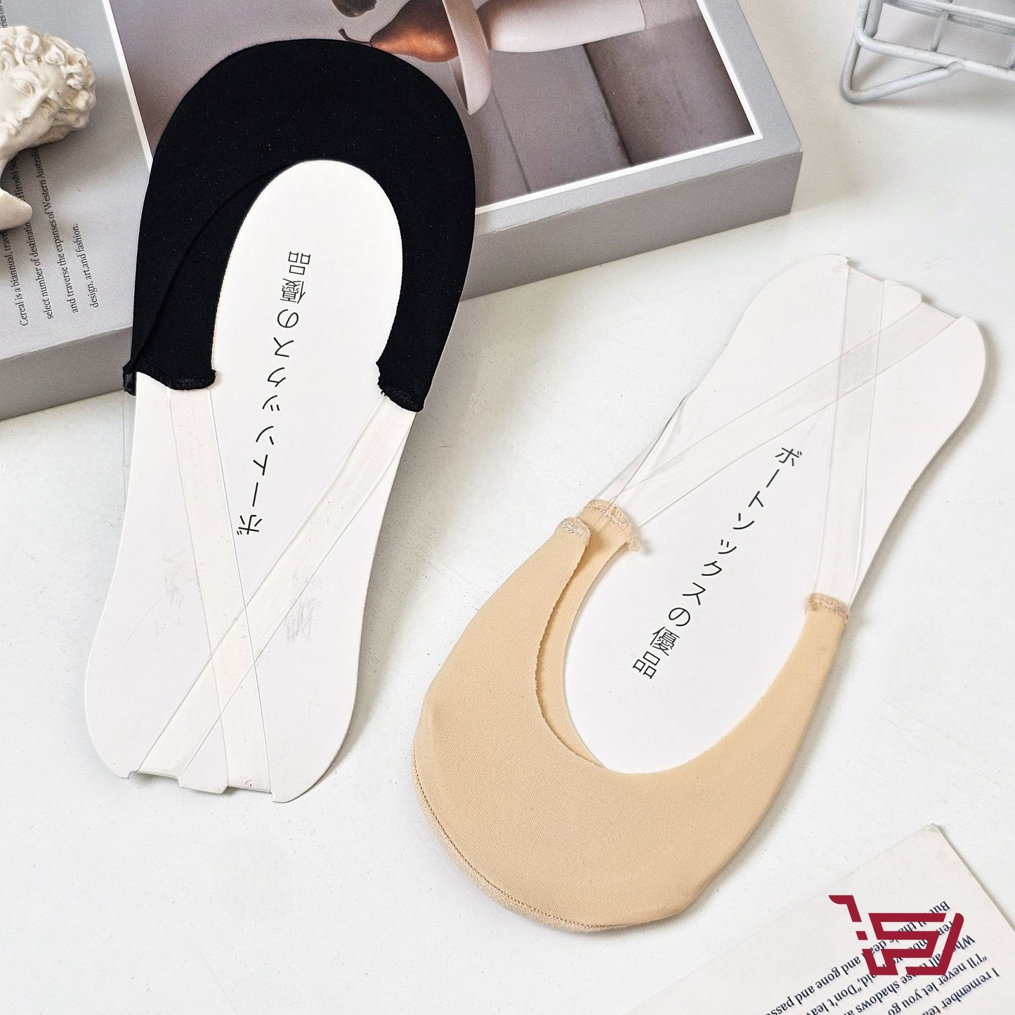 جواريب مخفية لمقدمة الحذاء