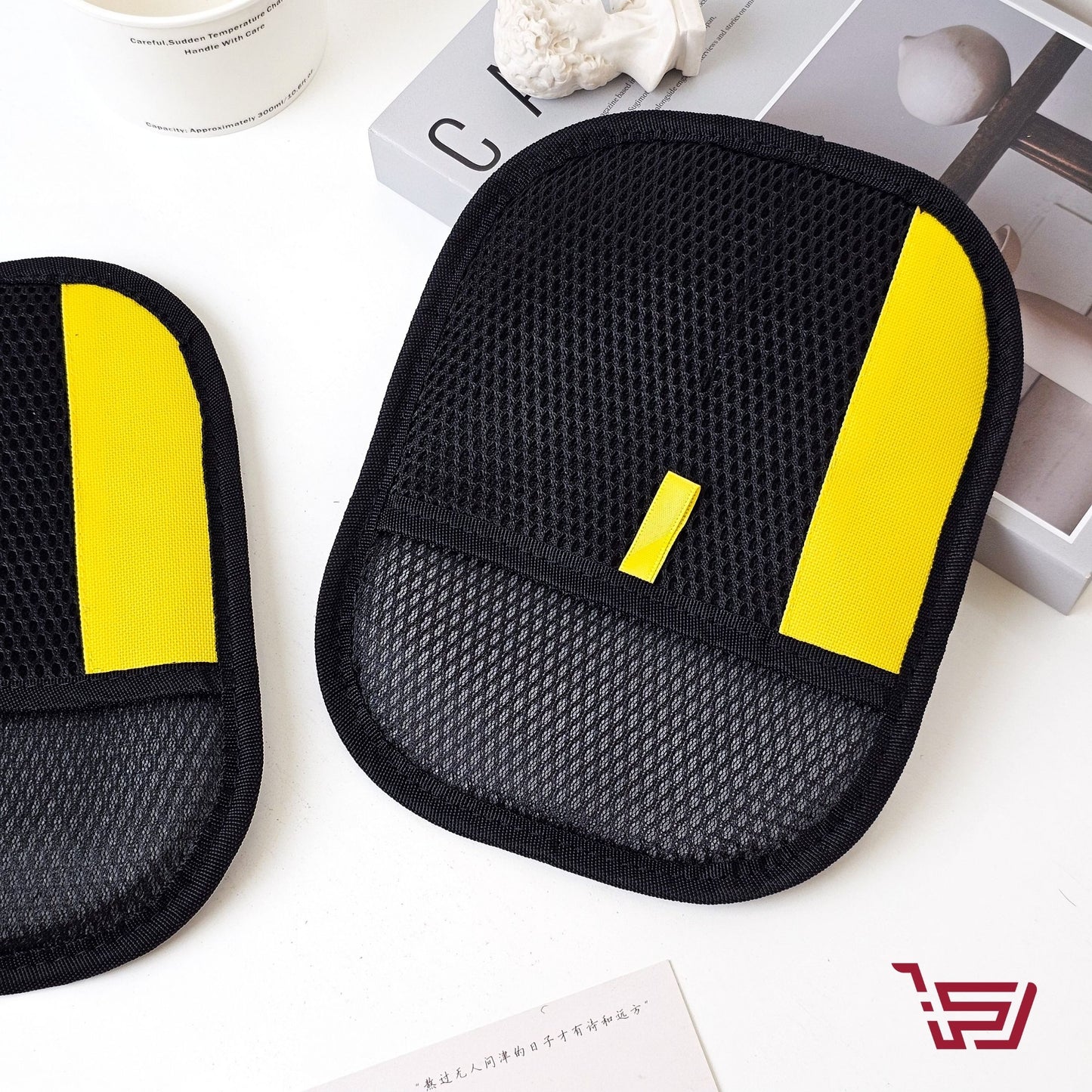 اداة ازالة شعر الحيوانات الاليفة