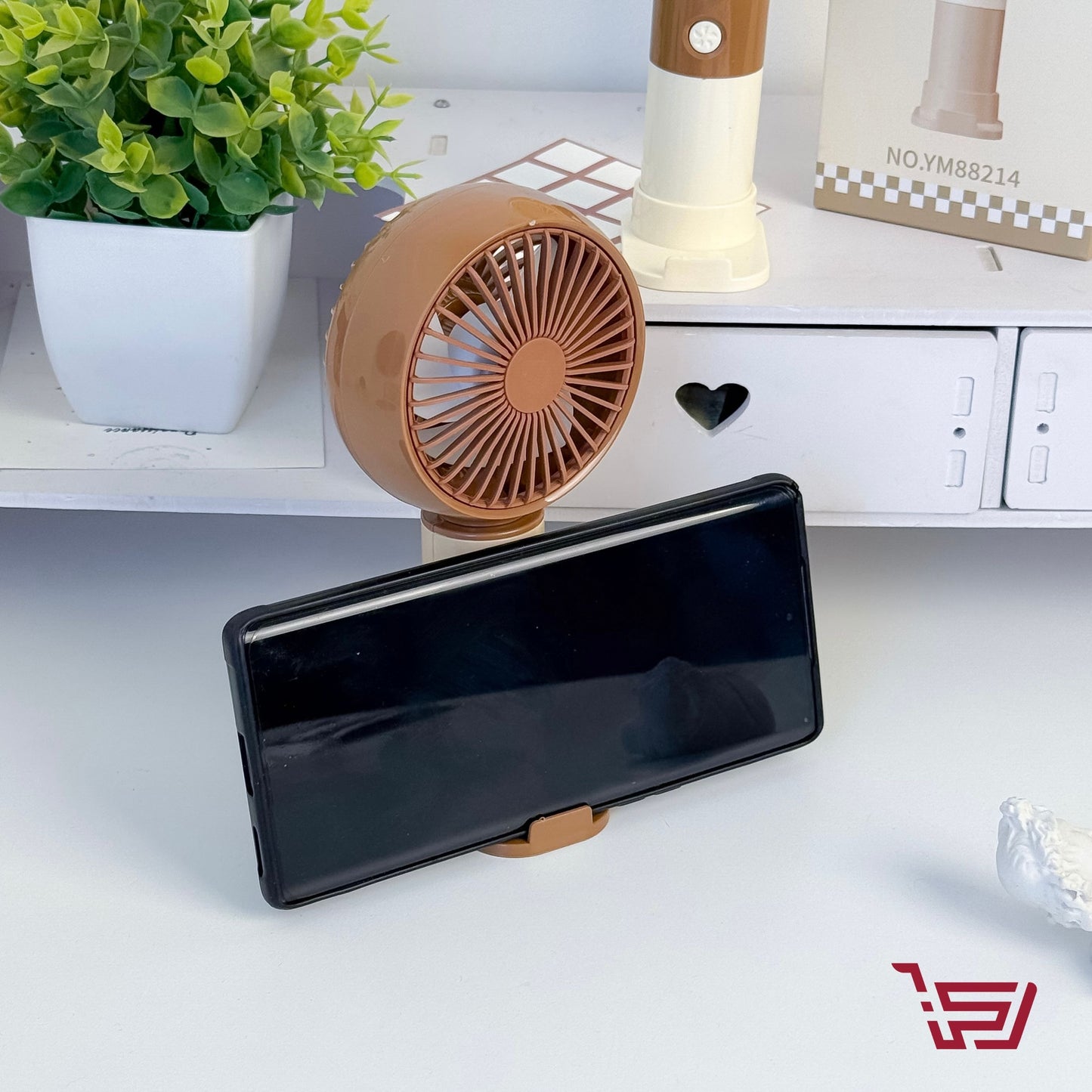 مروحة شحن يدوية صغيرة