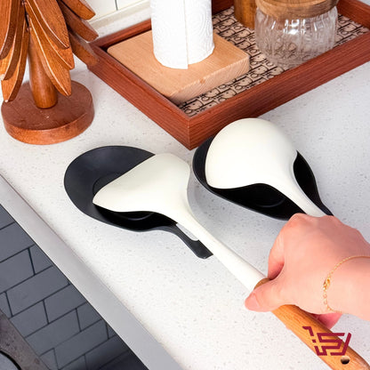 حاملة ملاعق