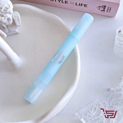 مزيل صبغ اظافر