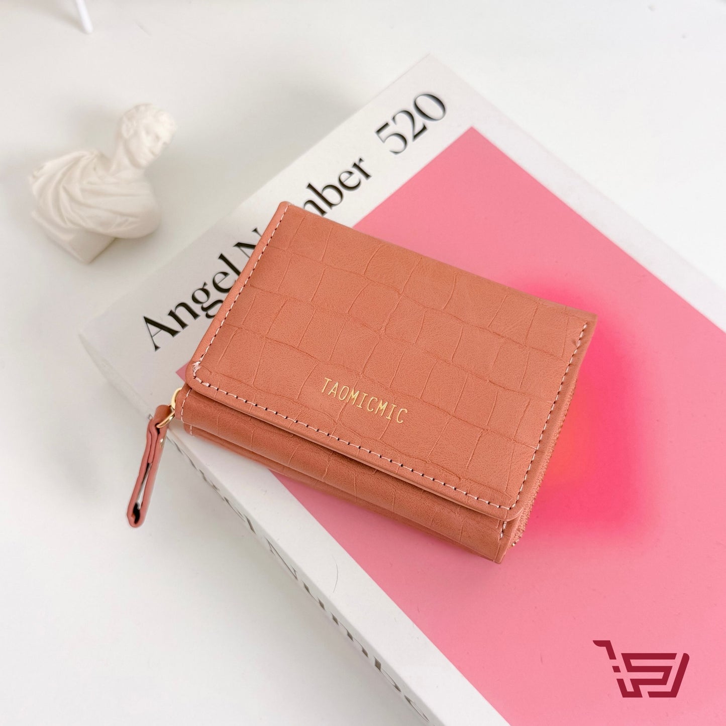 محفظة نقود صغيرة بألوان متعددة