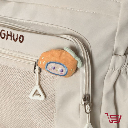 حقيبة كتف بتقسيمات متعددة مع بروش