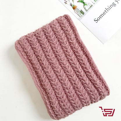 وشاح صوف حياكة