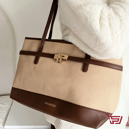 حقيبة كتف كبيرة