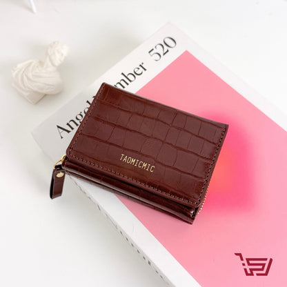 محفظة نقود صغيرة بألوان متعددة