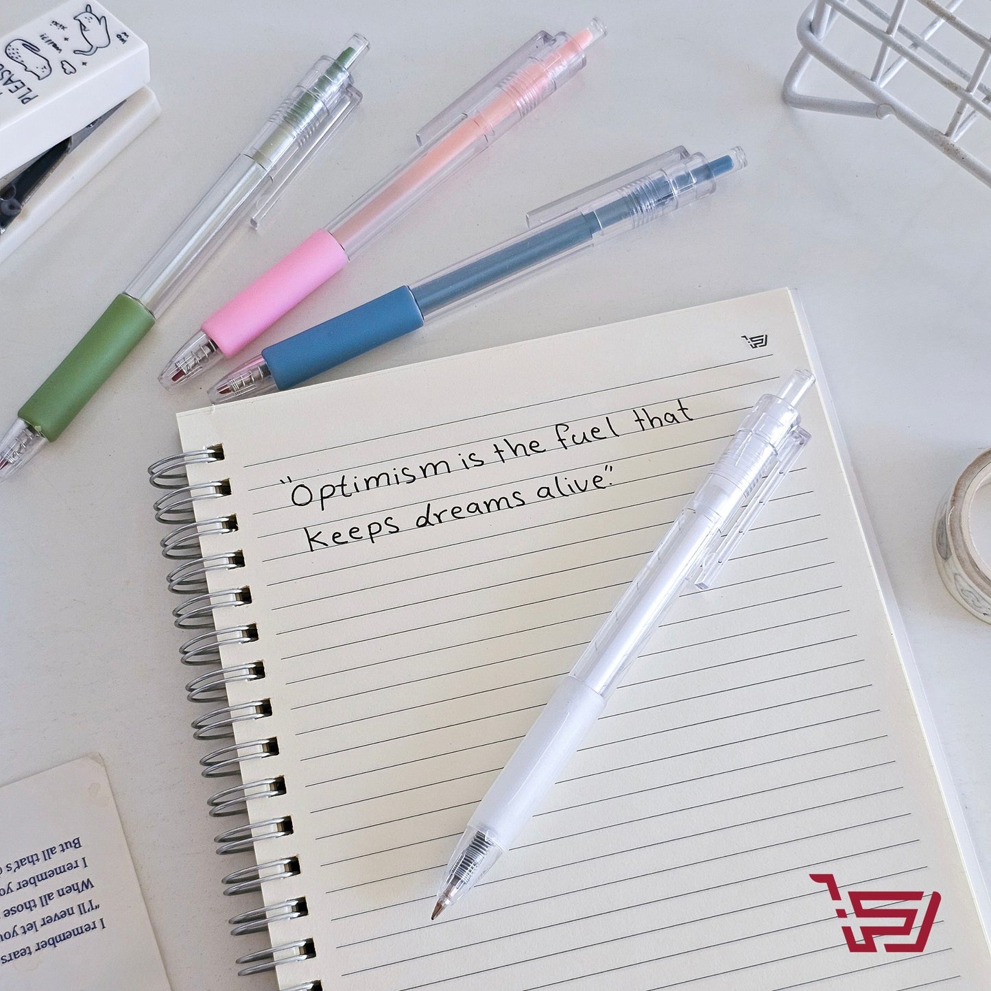 قلم حبر اسود