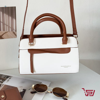 حقيبة يد جلد نسائية