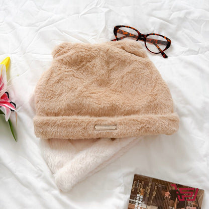 قبعة فرو قطة