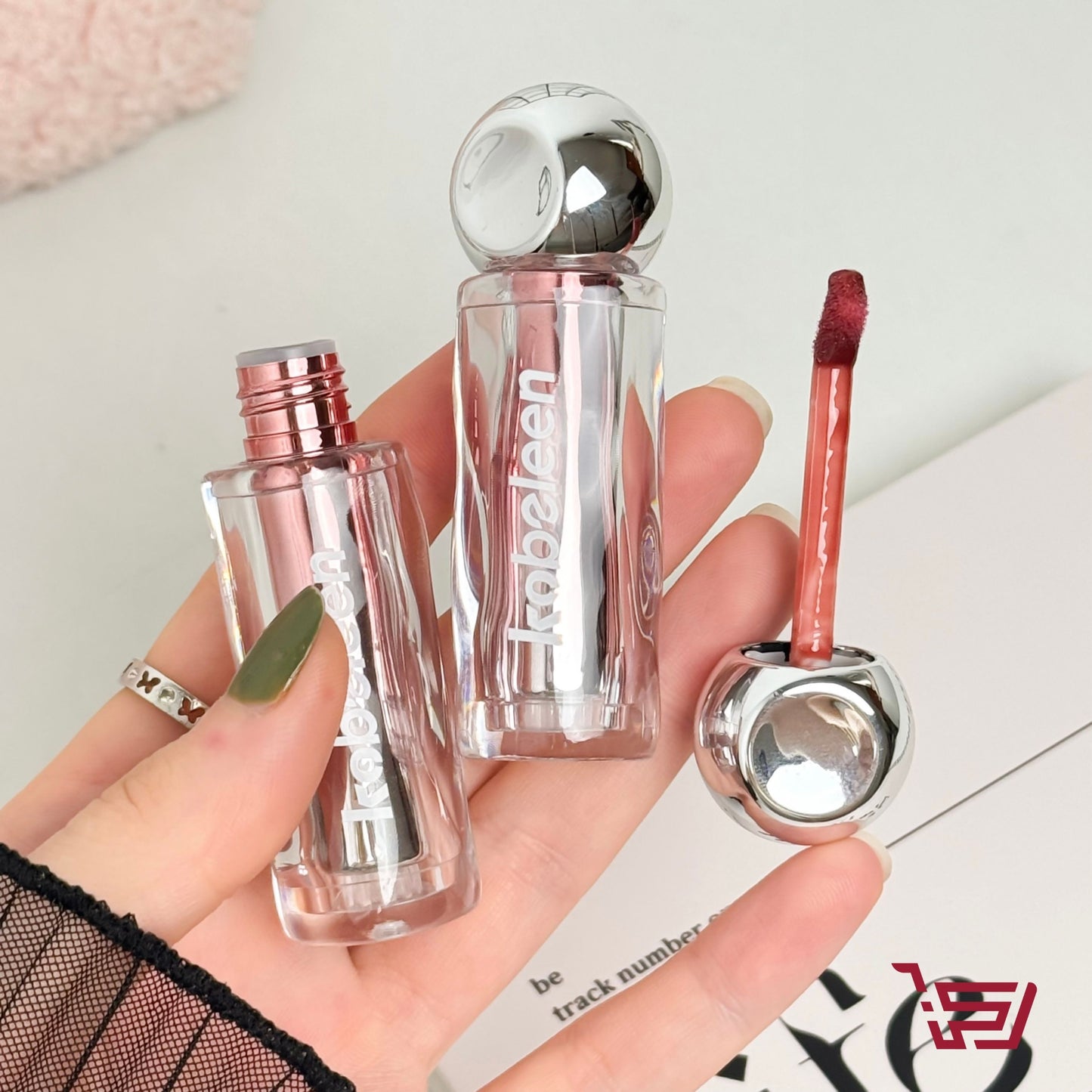 احمر شفاه مرطب لامع Lip Gloss