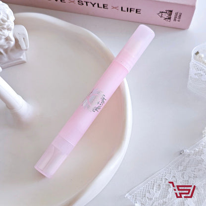 مزيل صبغ اظافر