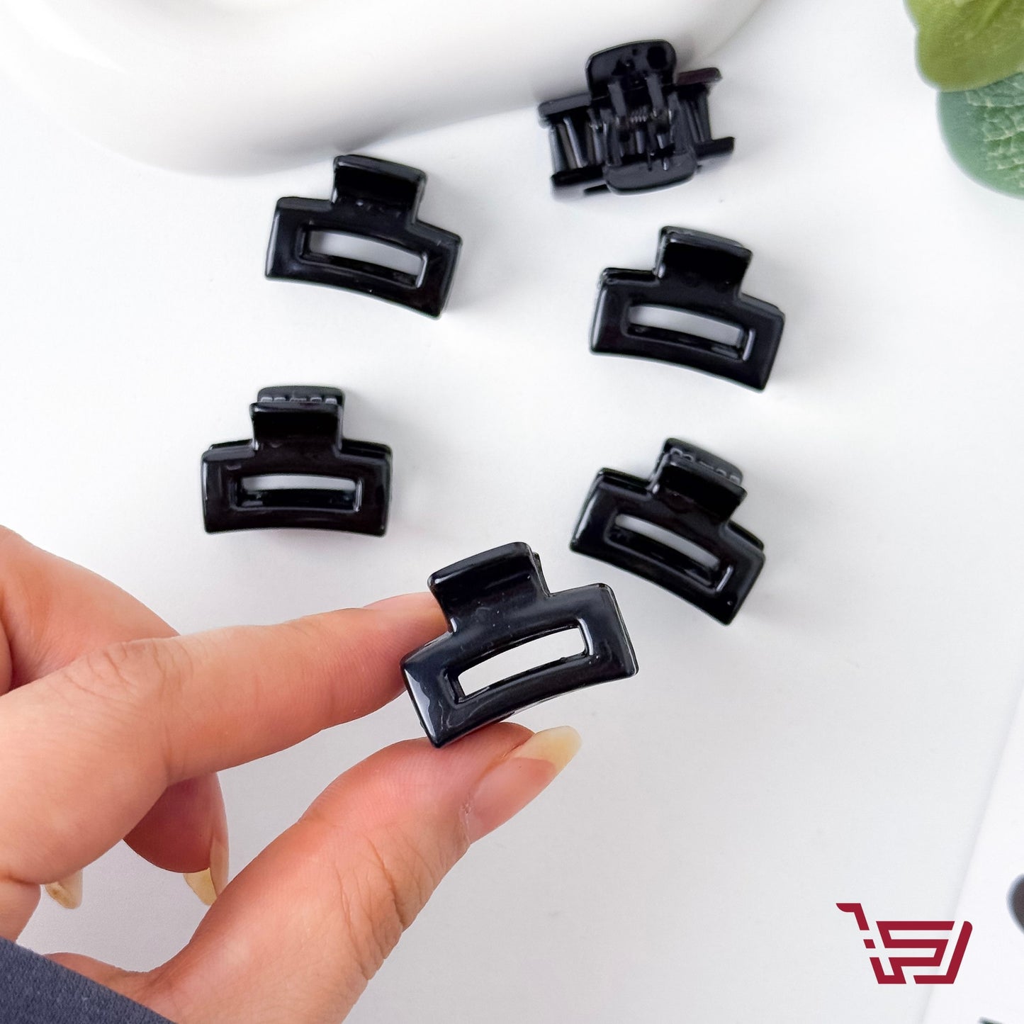 سيت قراصات شعر صغيرة