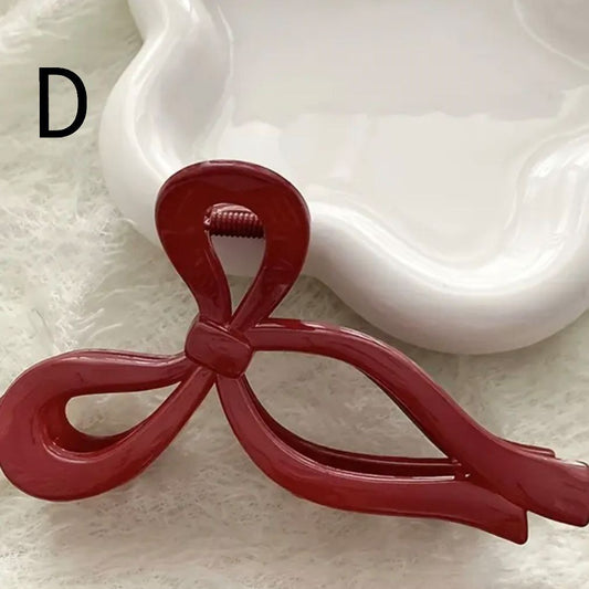 مشبك شعر احمر