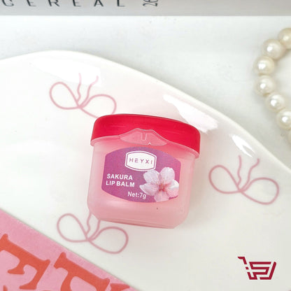 مرطب شفاه بنكهة الفواكة