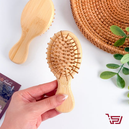 فرشاة شعر خشبية