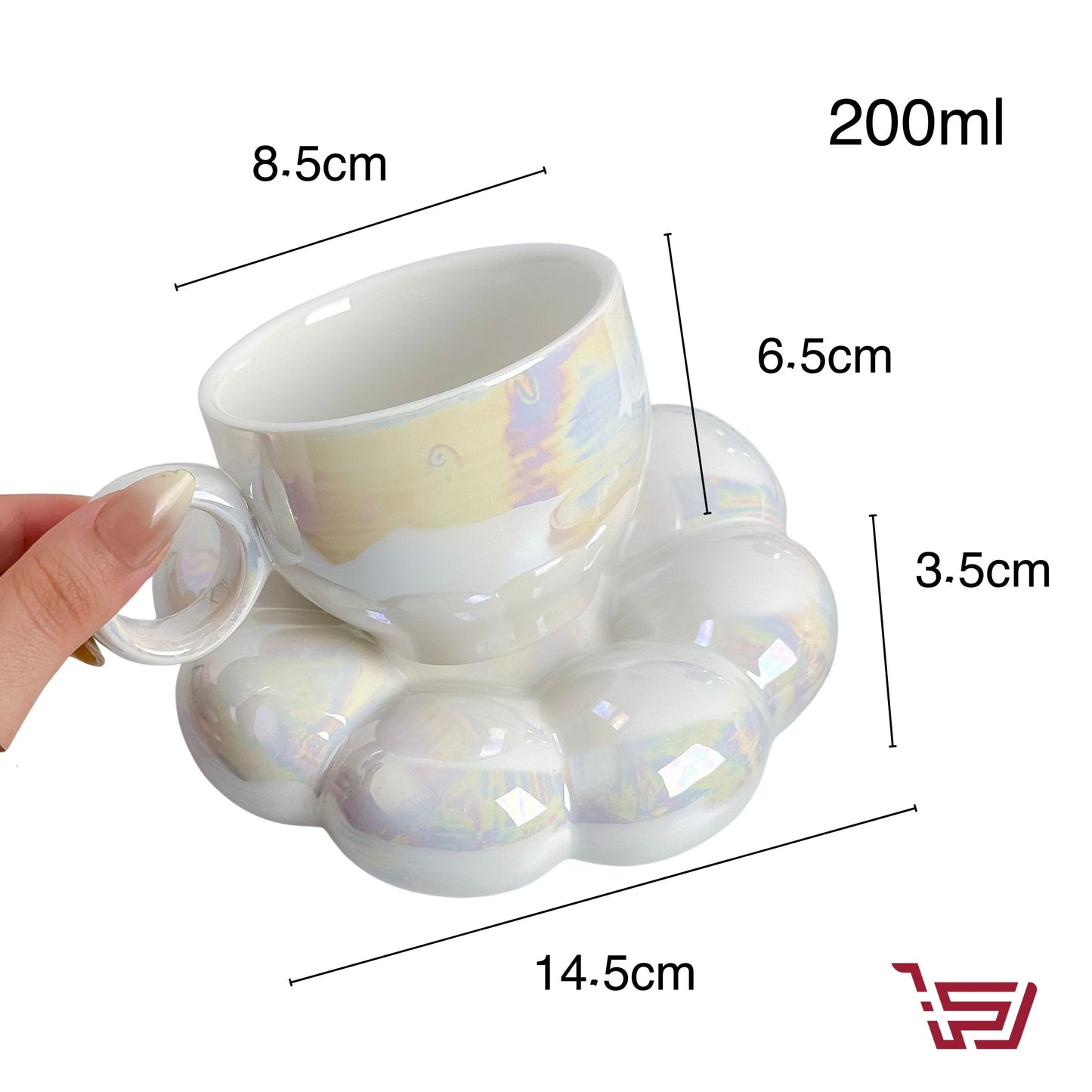 كوب مع صحن الوردة