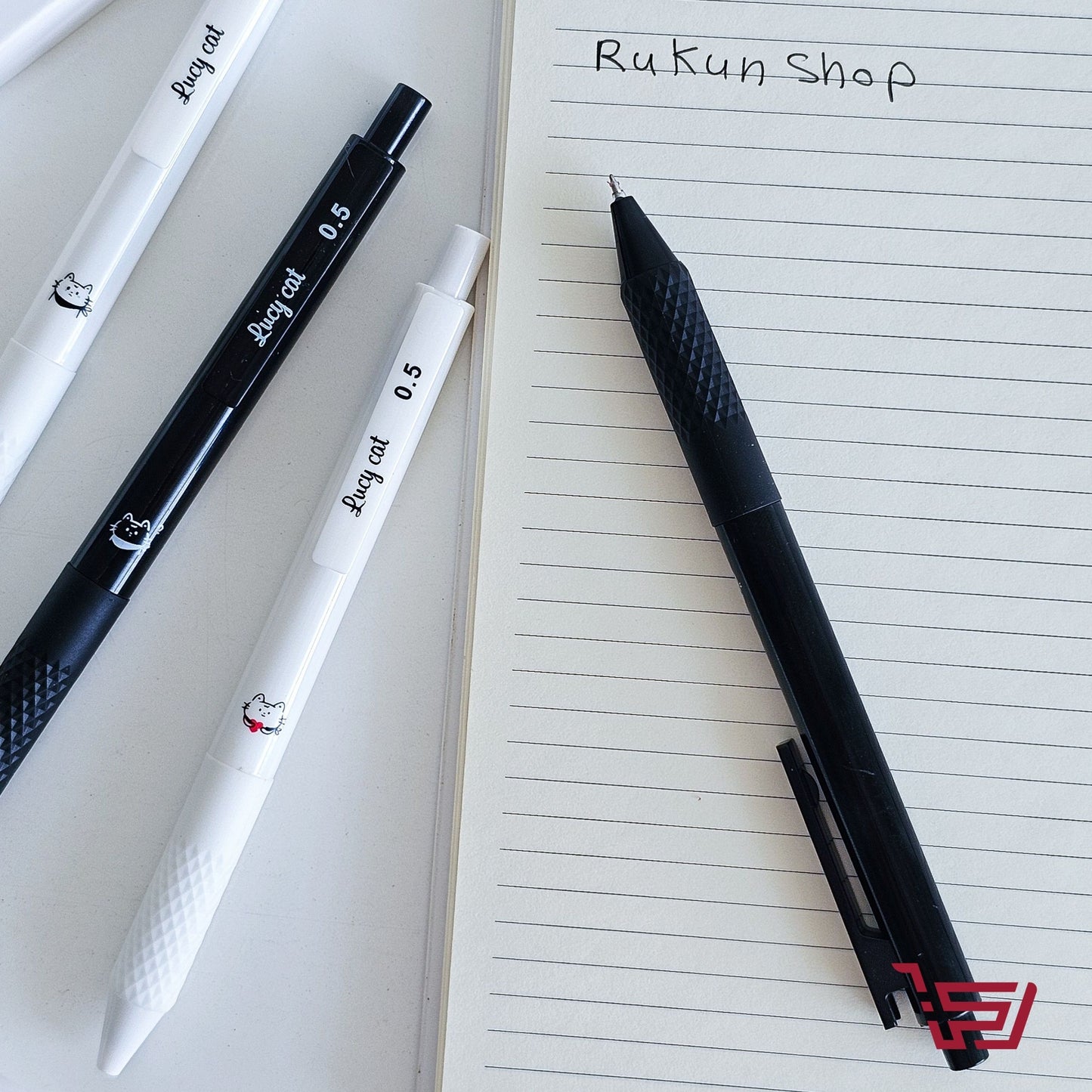 سيت اقلام القطة ابيض واسود